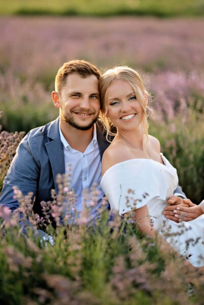 Hochzeitsfotografie auf der Insel Rügen mit dem Fotograf vom Mazelle Photography Fotostudio® an der Ostsee. Hochzeitsfotografie in der Natur in Mecklenburg-Vorpommern. Heiraten auf der Insel Rügen, Stralsund, Greifswald, Grimmen in der Natur, im Wald, am Strand, an der Ostsee