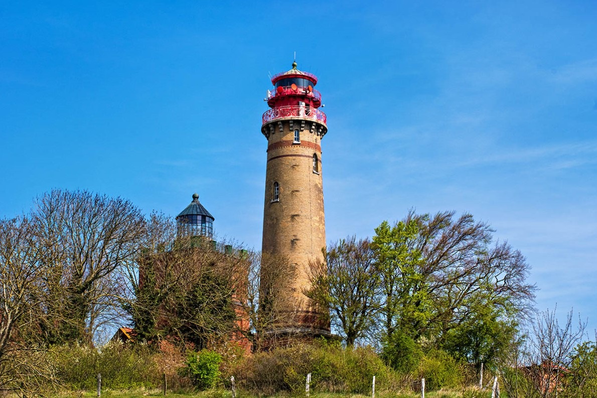 Standesamt im Leuchtturm auf Kap Arkona-Fotograf für Hochzeitsfotografie auf der Insel Rügen Mazelle Photography Fotostudio®