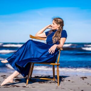 Mazelle Fotograf auf der Insel Ruegen fotografiert nicht im Studio sondern in echten Locations