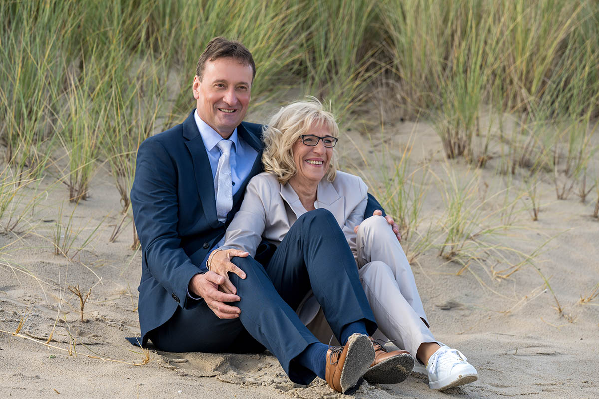 Hochzeitsfotograf für Hochzeitsbilder an der Düne in Göhren-Fotograf für Hochzeitsfotografie auf der Insel Rügen Mazelle Photography Fotostudio®