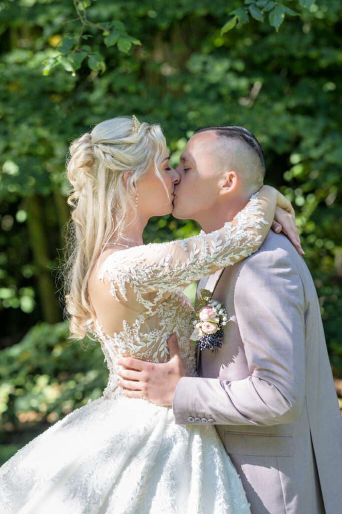 Klassische Hochzeitsposen in der Hochzeitsfotografie vom Mazelle Photography Fotostudio®