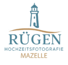 Hochzeitsfotografie Mazelle – Der Hochzeitsfotograf von der Insel Rügen Aus Dranske begleiten wir eure Hochzeit auf der gesamten Ostseeküste: Binz, Sellin, Baabe, Göhren, Sassnitz, Bergen, Stralsund, Usedom, Zingst, Fischland‑Darß und in ganz Mecklenburg‑Vorpommern. Authentische, elegante und sinnliche Hochzeitsreportagen – fotografiert mit zwei Perspektiven, zwei Fotograf*innen und echter Leidenschaft für euren besonderen Tag.